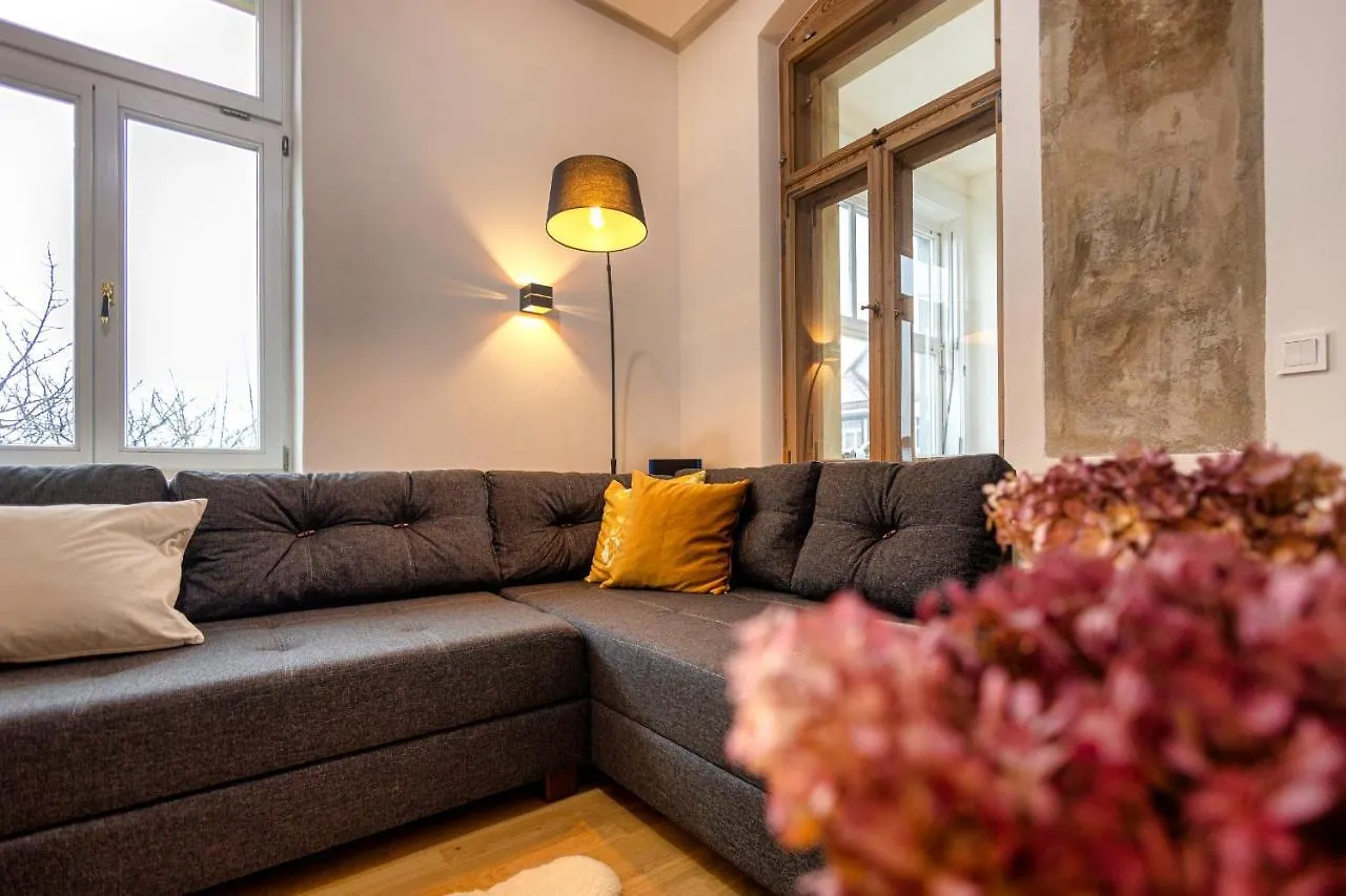 Nuumis Luxury 115 M2 Apartment, Dresdner Heide Mit Garten Dresden 0*,